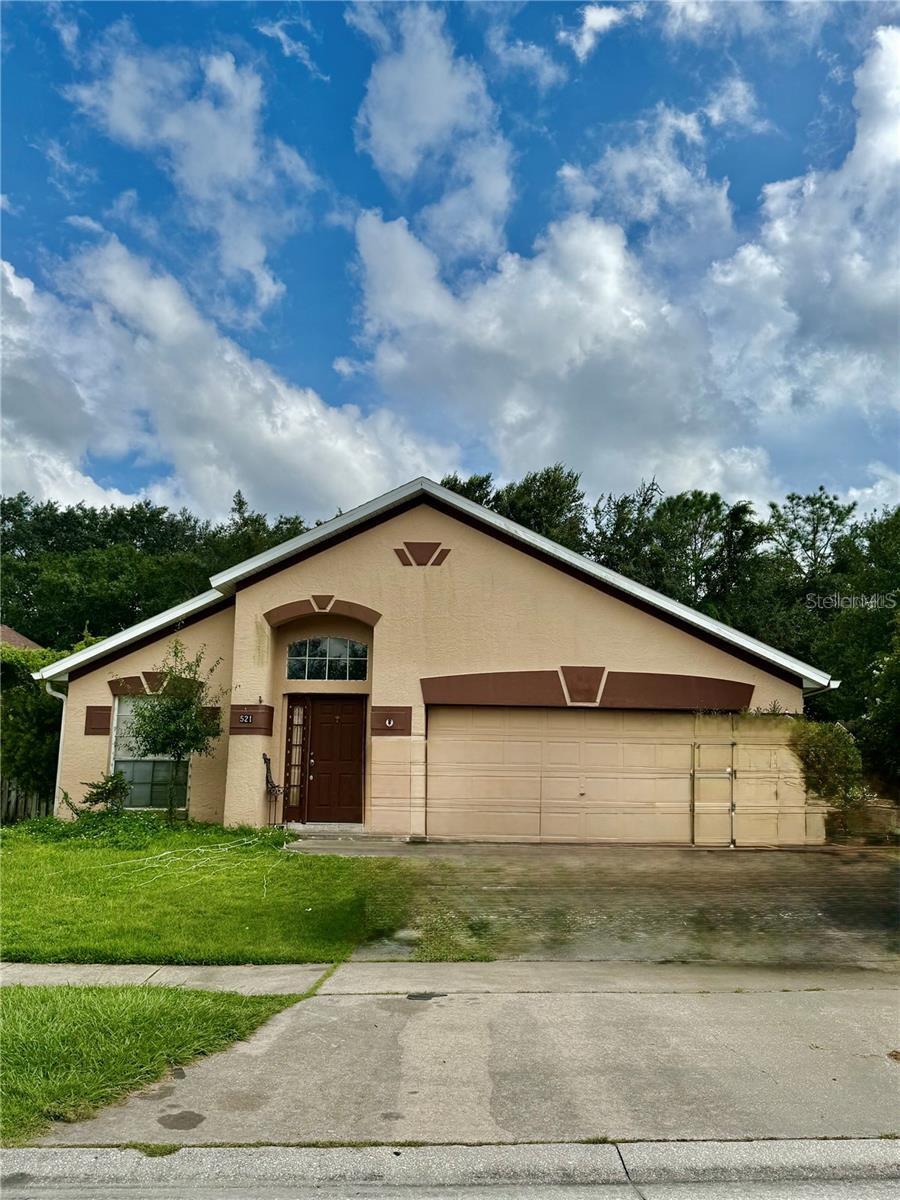 521 CYPRESS TREE CT, Orlando FL 32825