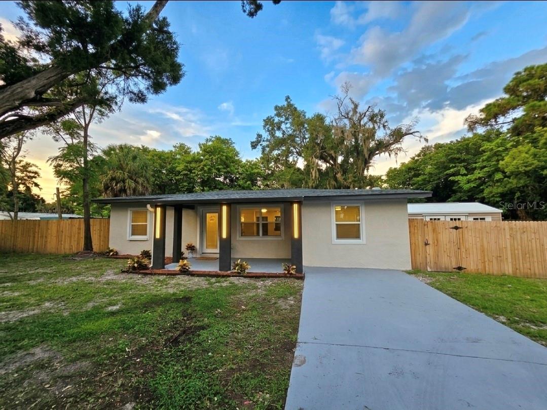 5823 MASSACHUSETTS AVE, New Port Richey FL 34652