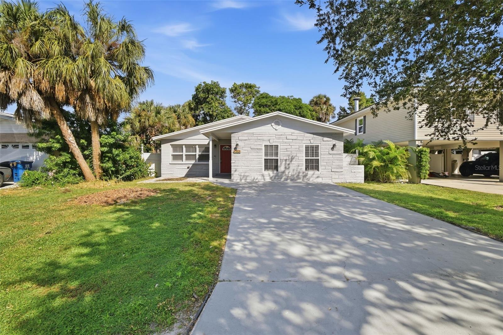 1751 MISSISSIPPI AVE NE, St Petersburg FL 33703