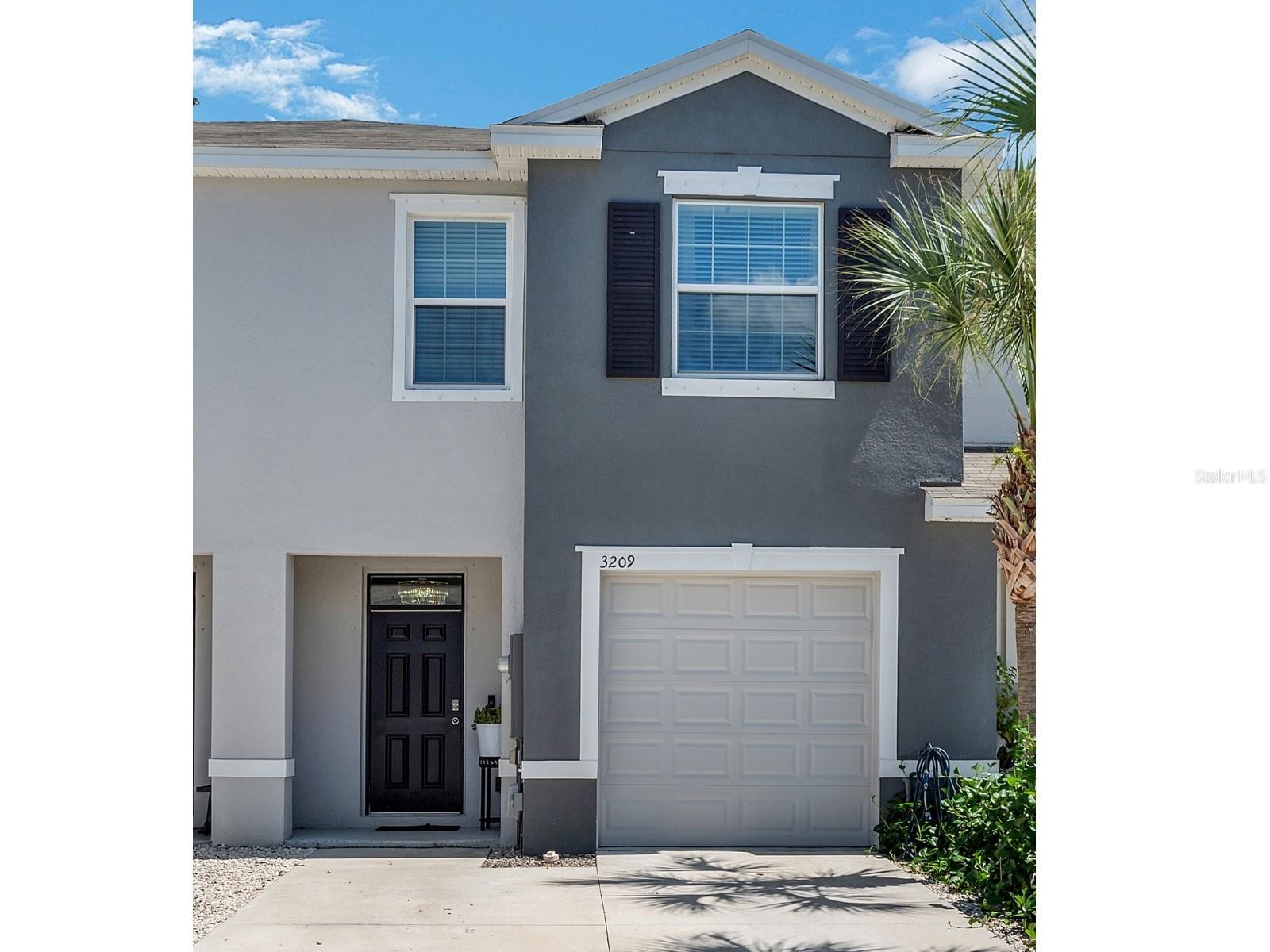 3209 PLEASANT WILLOW CT, Brandon FL 33511