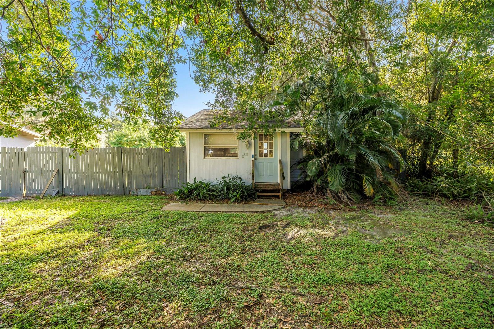 8911 SWAINE RD, Odessa FL 33556