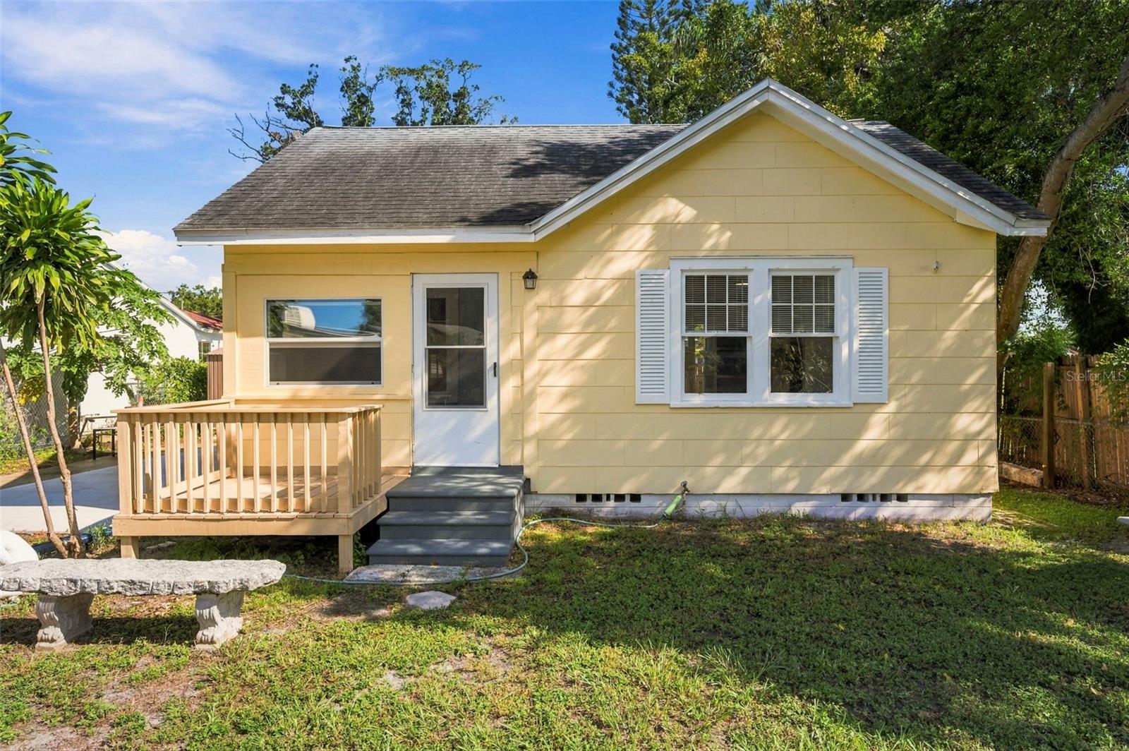 3939 45TH AVE N, St Petersburg FL 33714