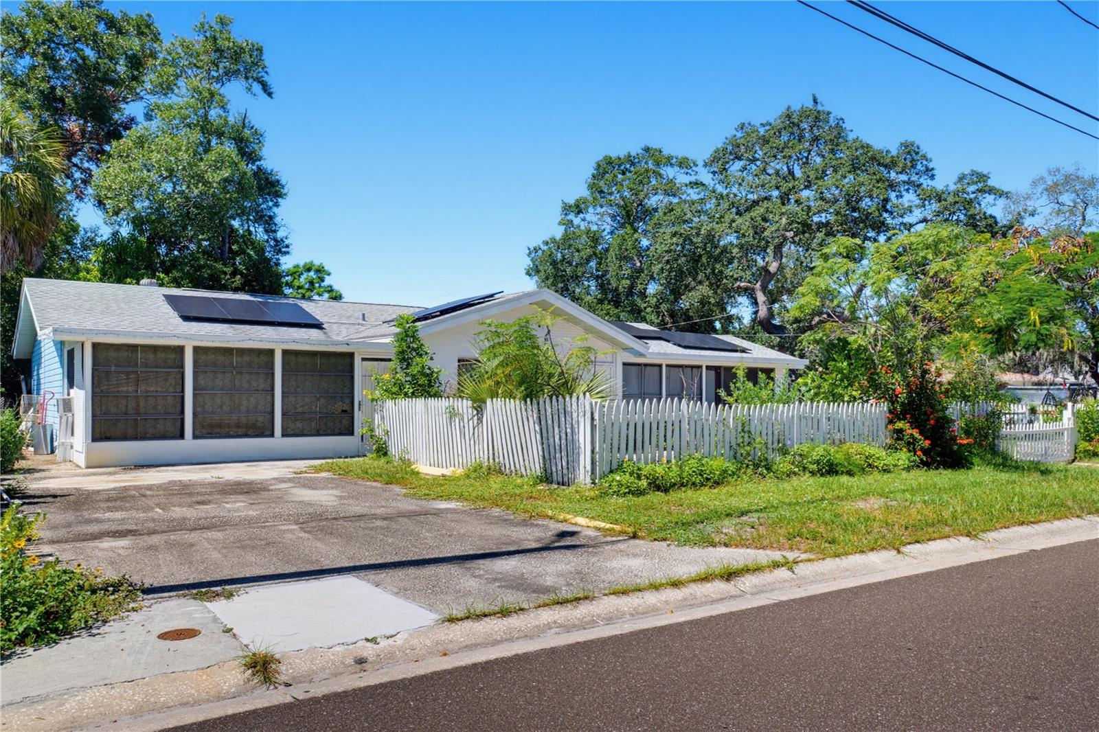 1100 EWING AVE, Clearwater FL 33756