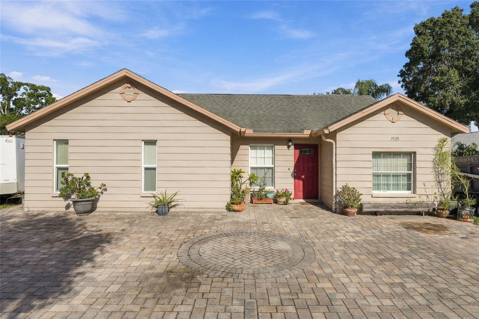 1925 CASTLE BAY CT, Oldsmar FL 34677