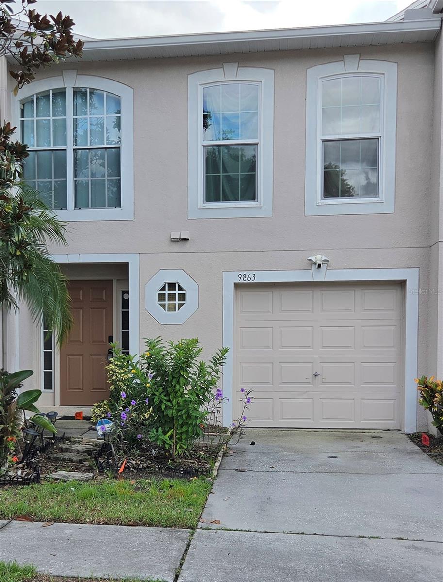 9863 ASHBURN LAKE DR, Tampa FL 33610