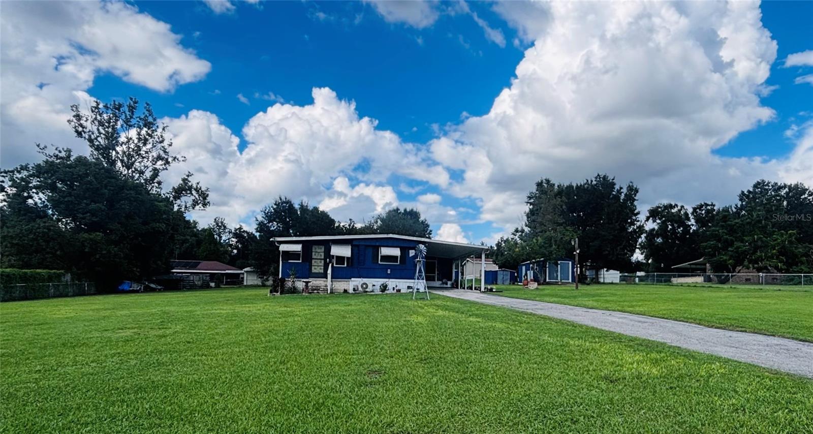 37305 NORTHSIDE DR, Zephyrhills FL 33541