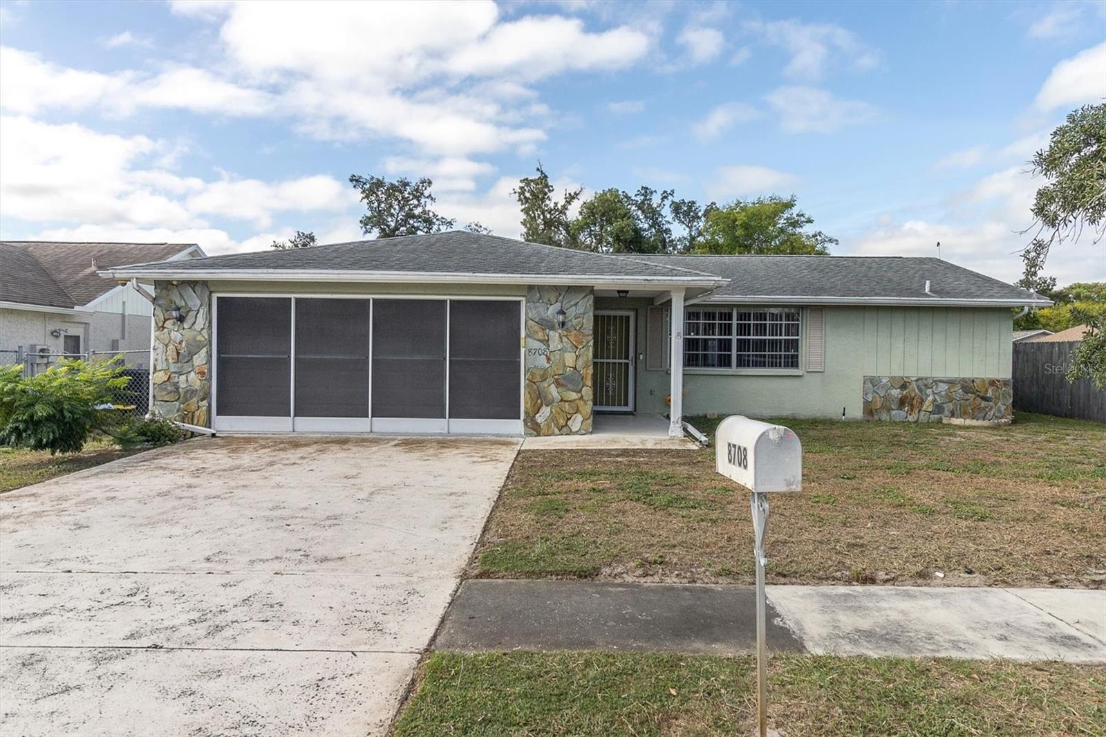 8708 BRIAR PATCH DR, Port Richey FL 34668