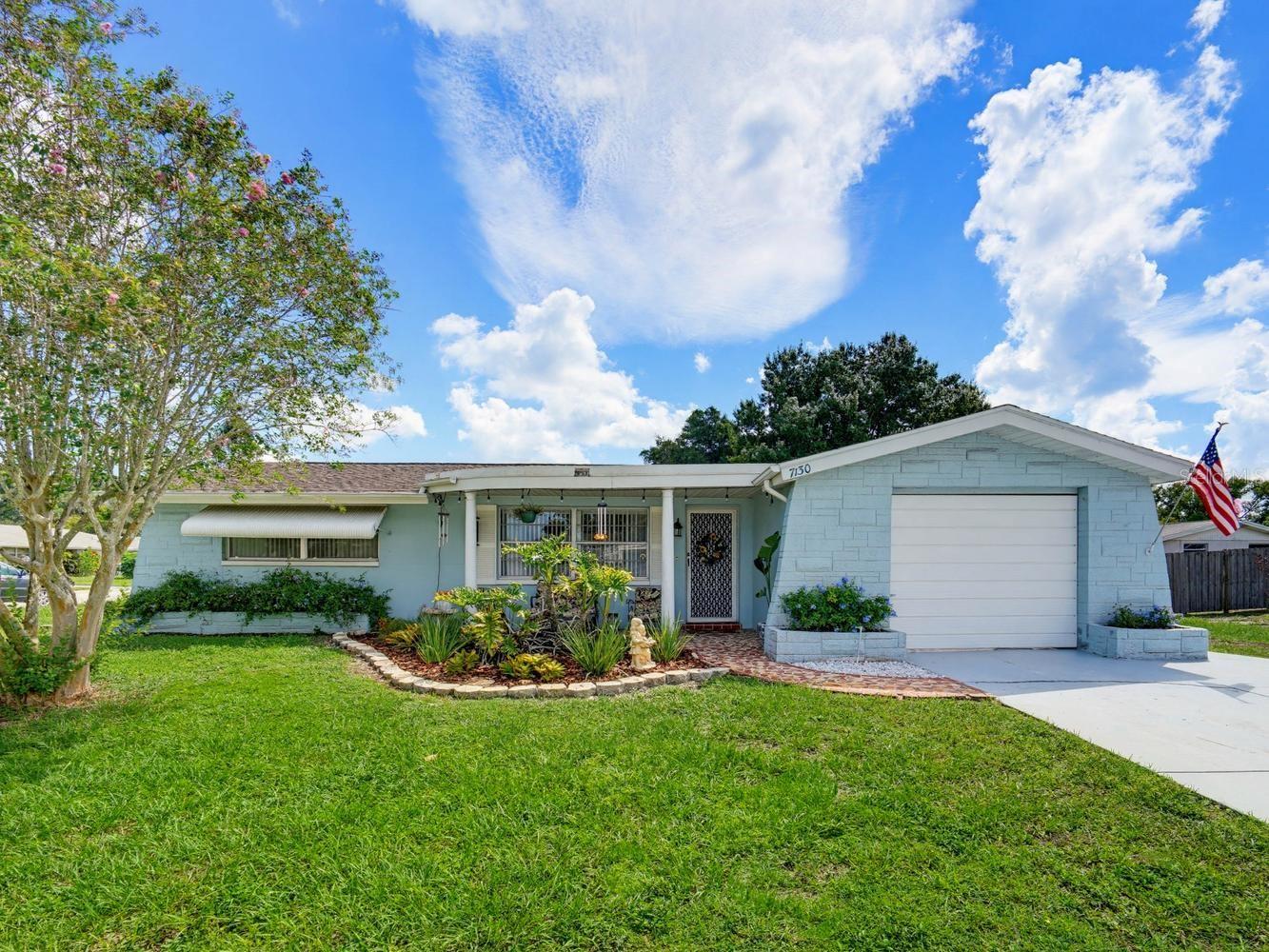 7130 HOLLYBAY RD, New Port Richey FL 34653