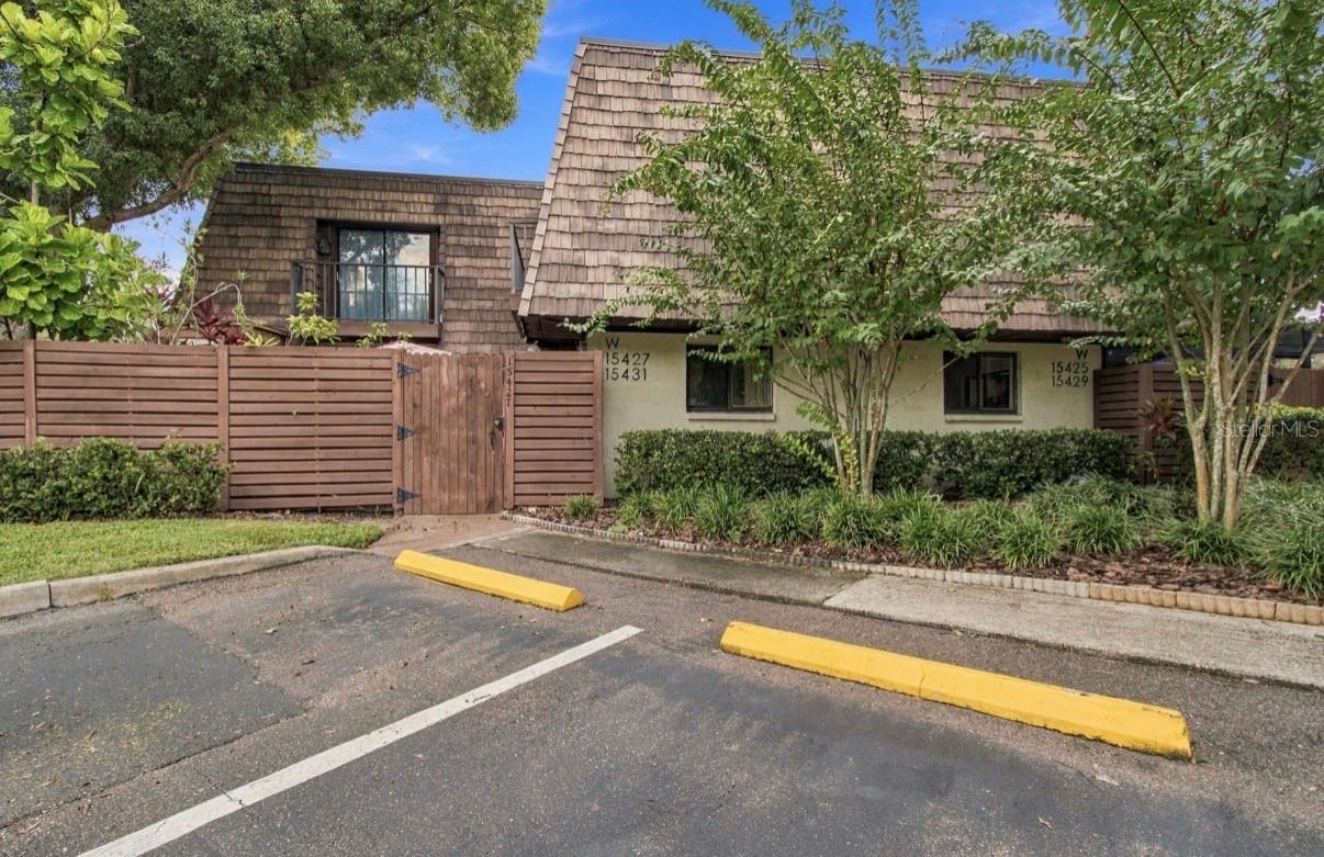 15431 W POND WOODS DR #15431, Tampa FL 33618