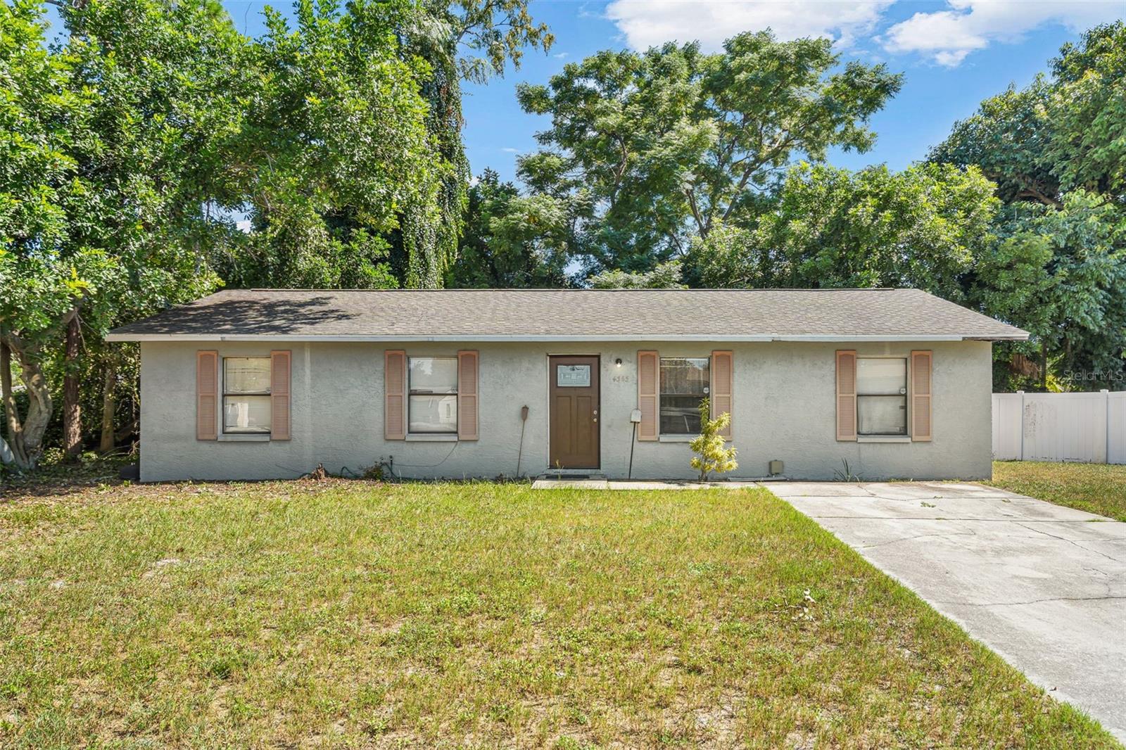 4365 TROUT DR SE, St Petersburg FL 33705