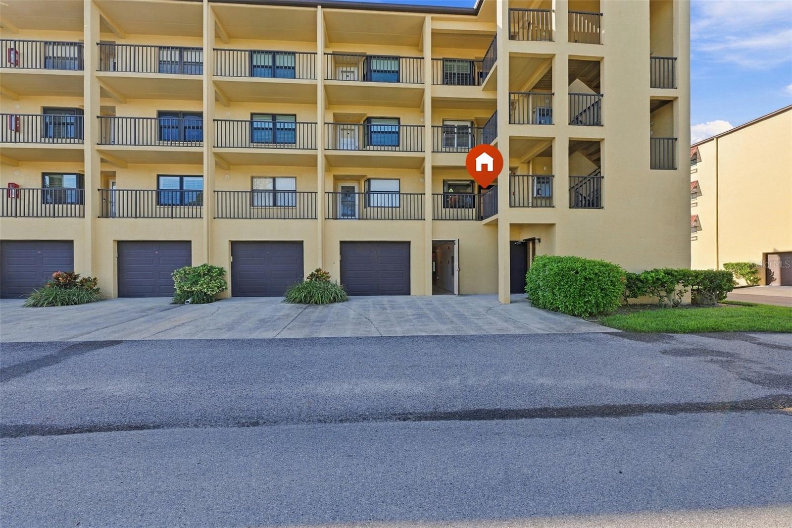 5817 PARK ST N #212, St Petersburg FL 33709
