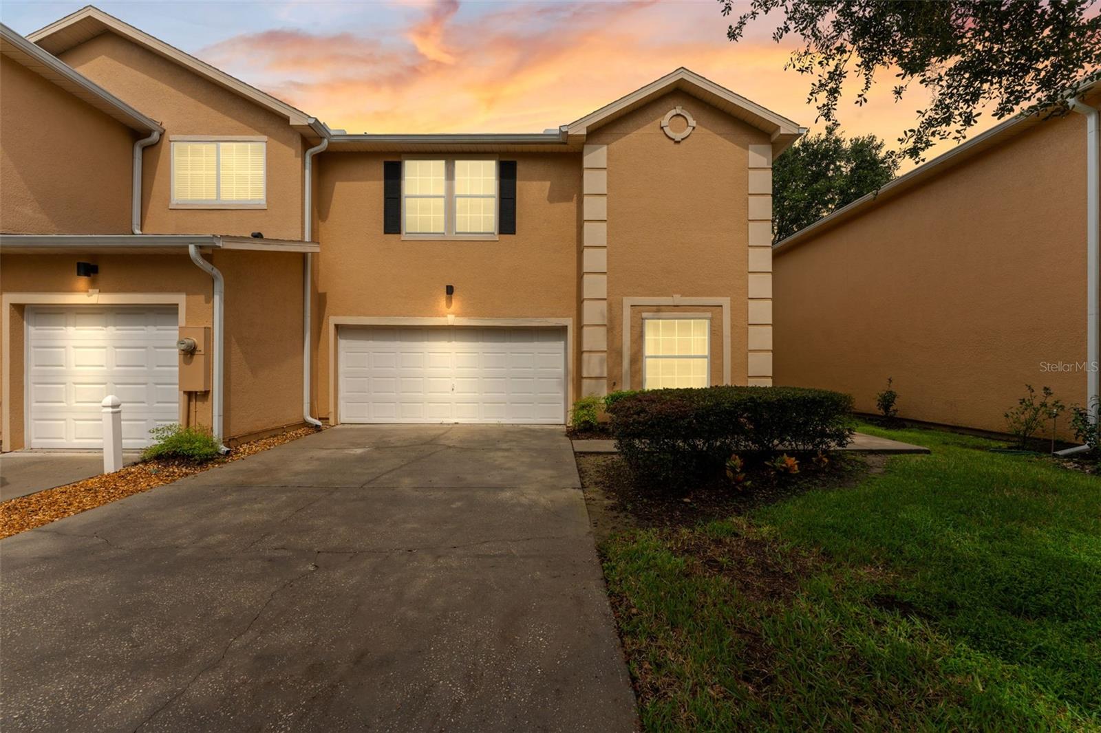 16309 NEWBURY PALMS CT, Tampa FL 33647