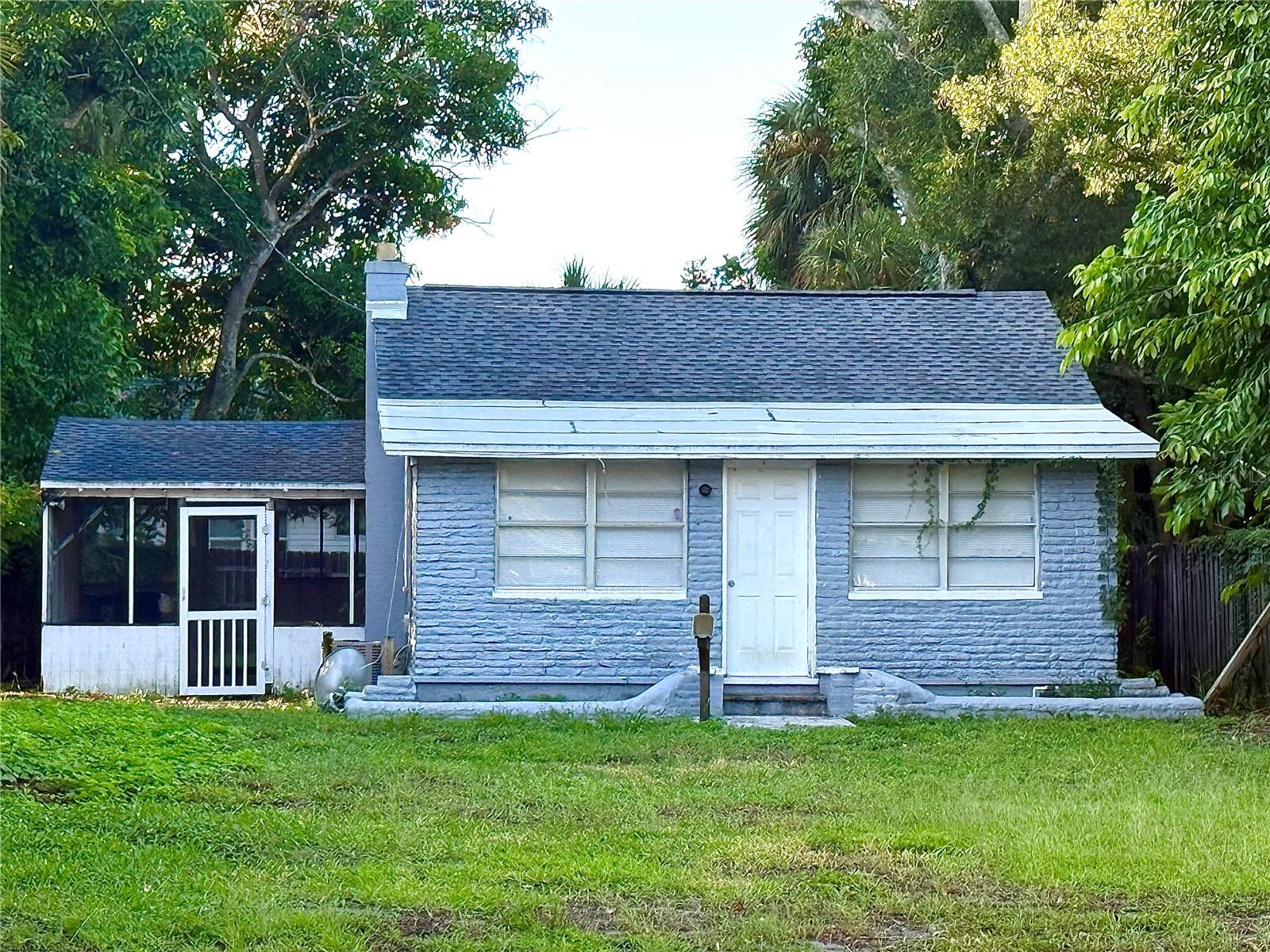 2336 18TH AVE S, St Petersburg FL 33712
