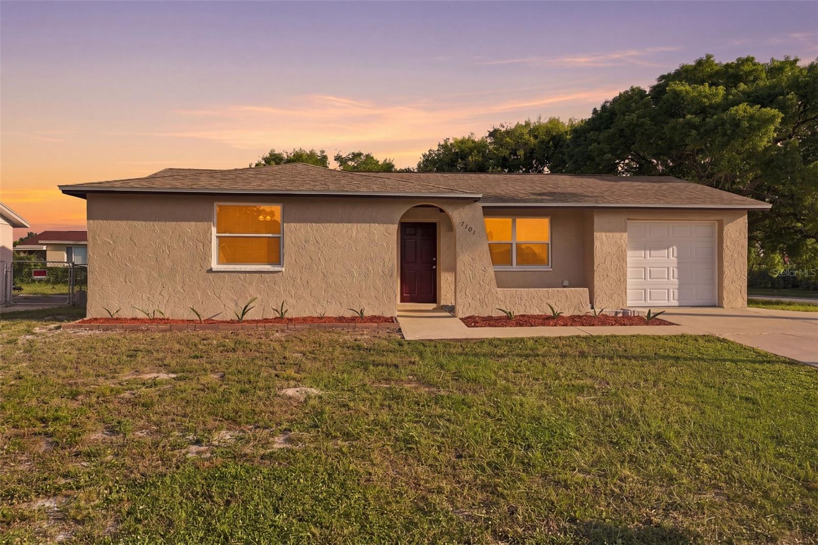 7101 FAIRFAX DR, Port Richey FL 34668