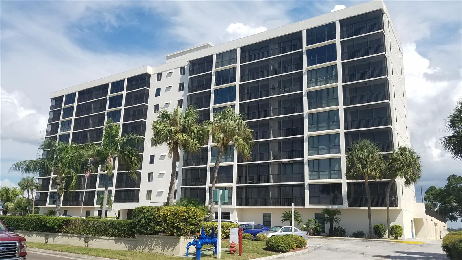 7100 SUNSHINE SKYWAY LN S #301, St Petersburg FL 33711