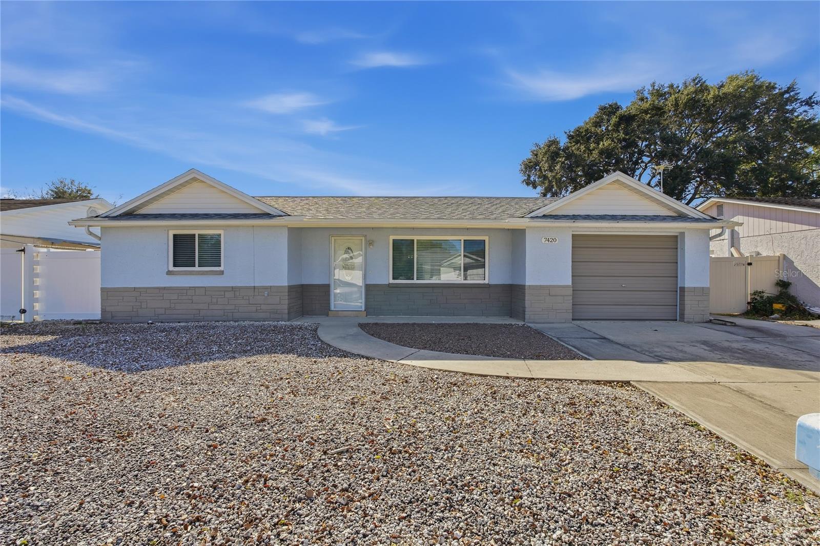 7420 SANDALWOOD DR, Port Richey FL 34668