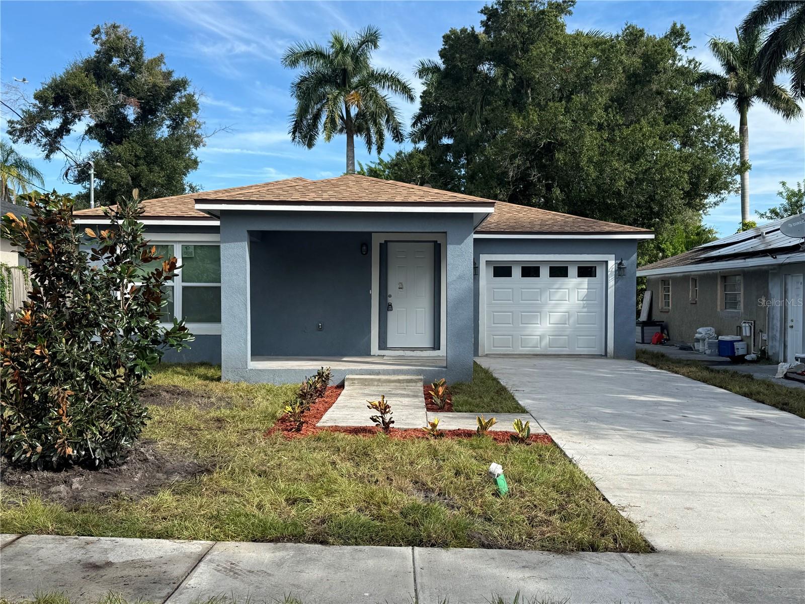 835 QUEENSBORO AVE S, St Petersburg FL 33701