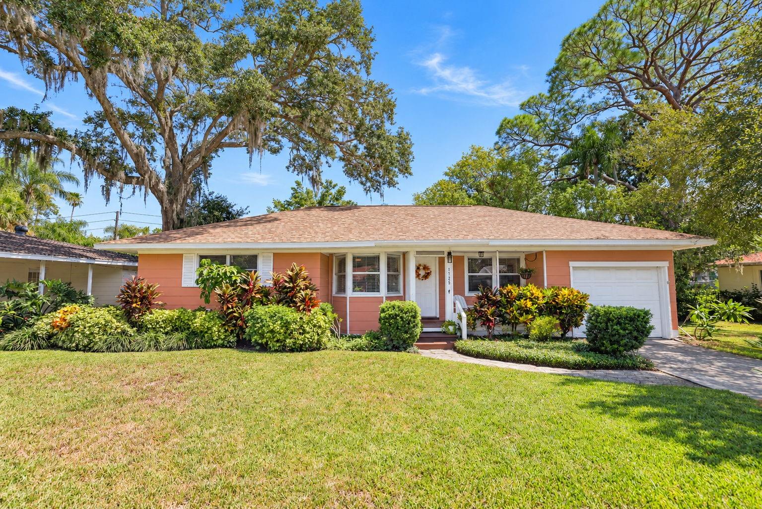 1725 SAN MATEO DR, Dunedin FL 34698