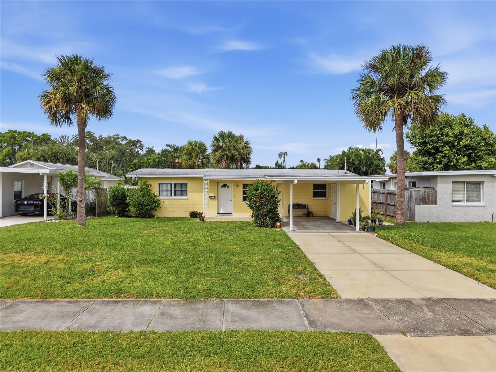 4000 INDIANAPOLIS ST NE, St Petersburg FL 33703