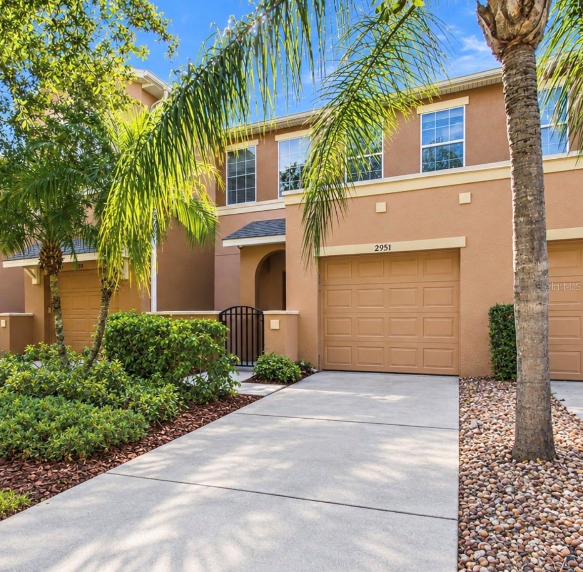 2951 BIRCHCREEK DR, Wesley Chapel FL 33544