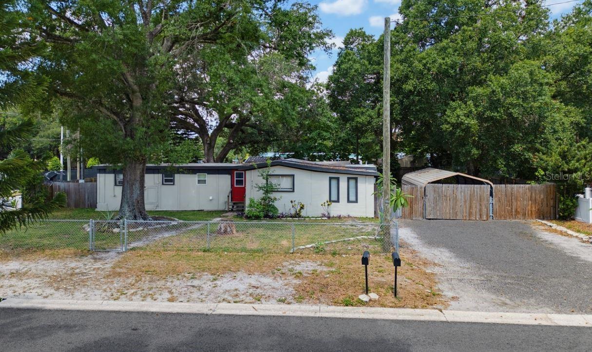 4106 WEDGEMERE DR, Tampa FL 33610