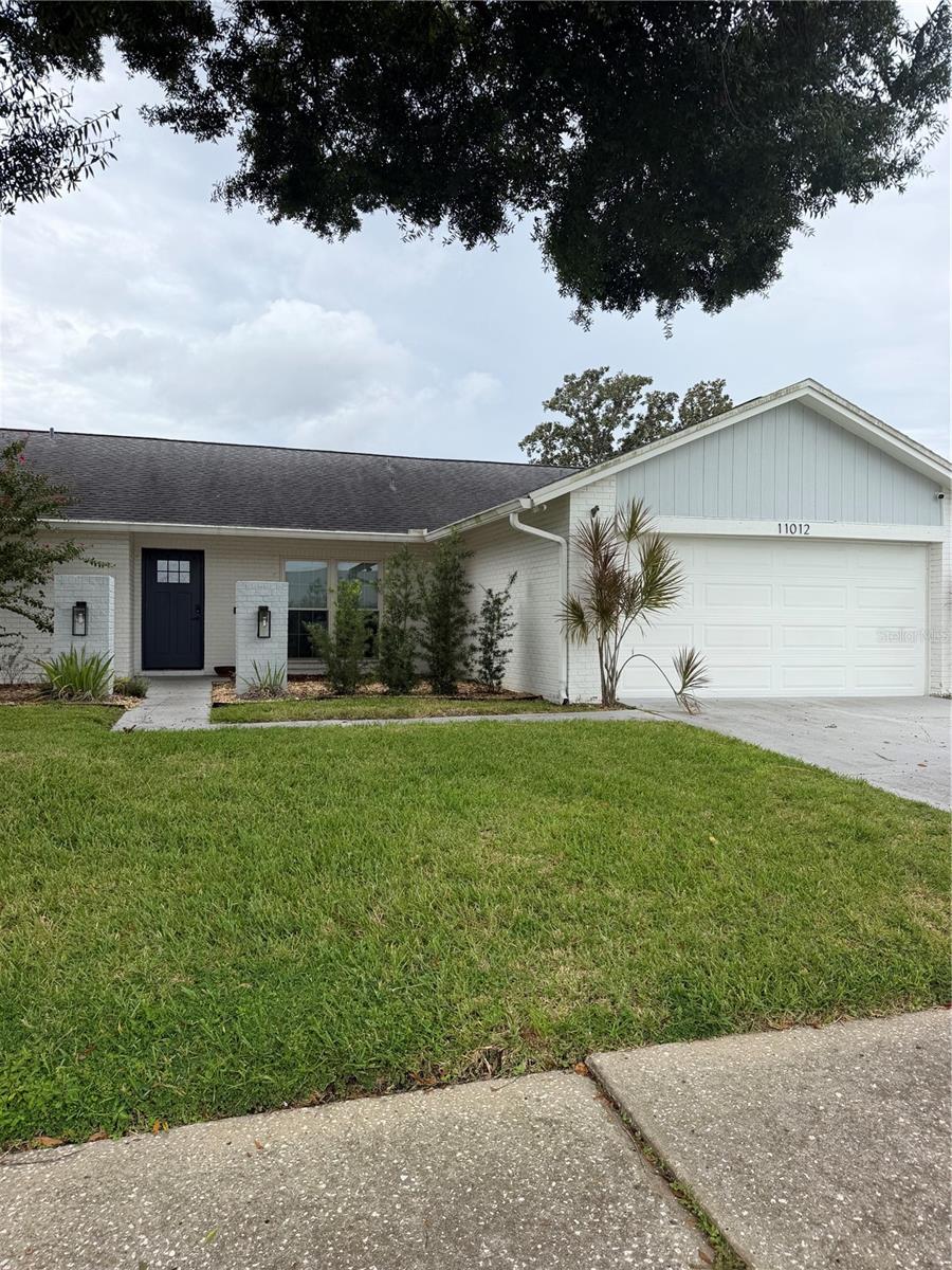 11012 ASHBOURNE CIR, Tampa FL 33624