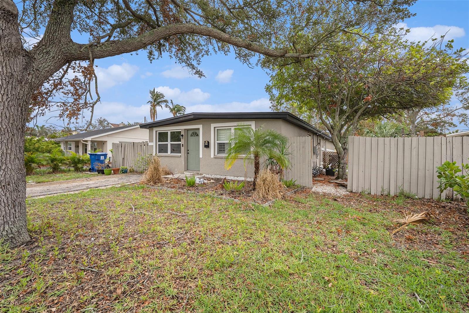 1866 OREGON AVE NE, St Petersburg FL 33703