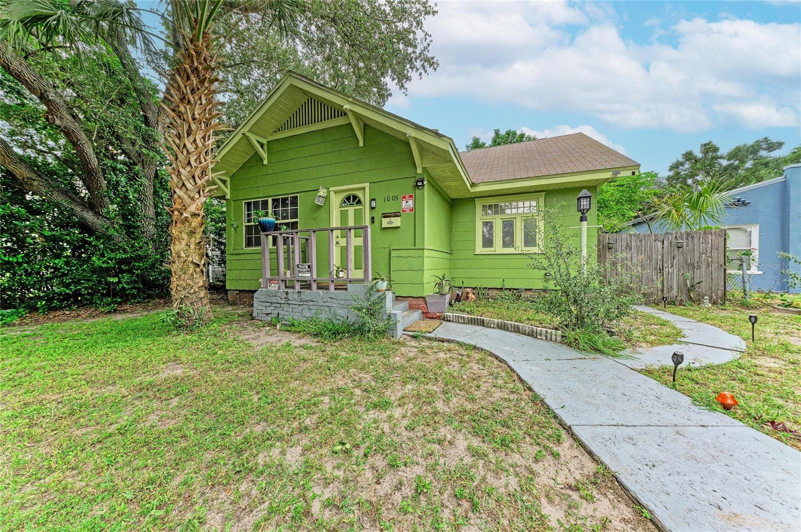 1005 16TH AVE S, St Petersburg FL 33705