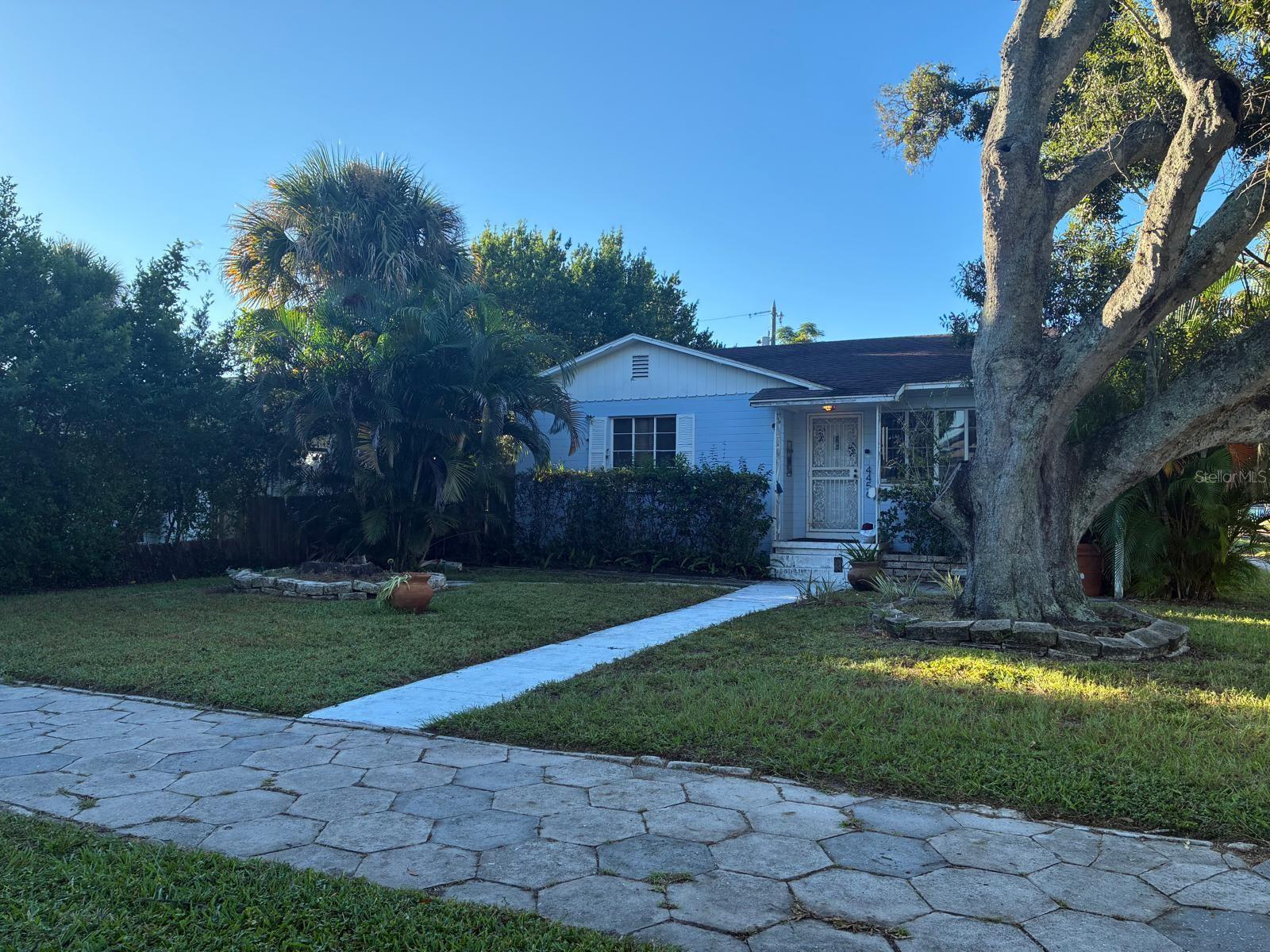 4456 4TH AVE N, St Petersburg FL 33713