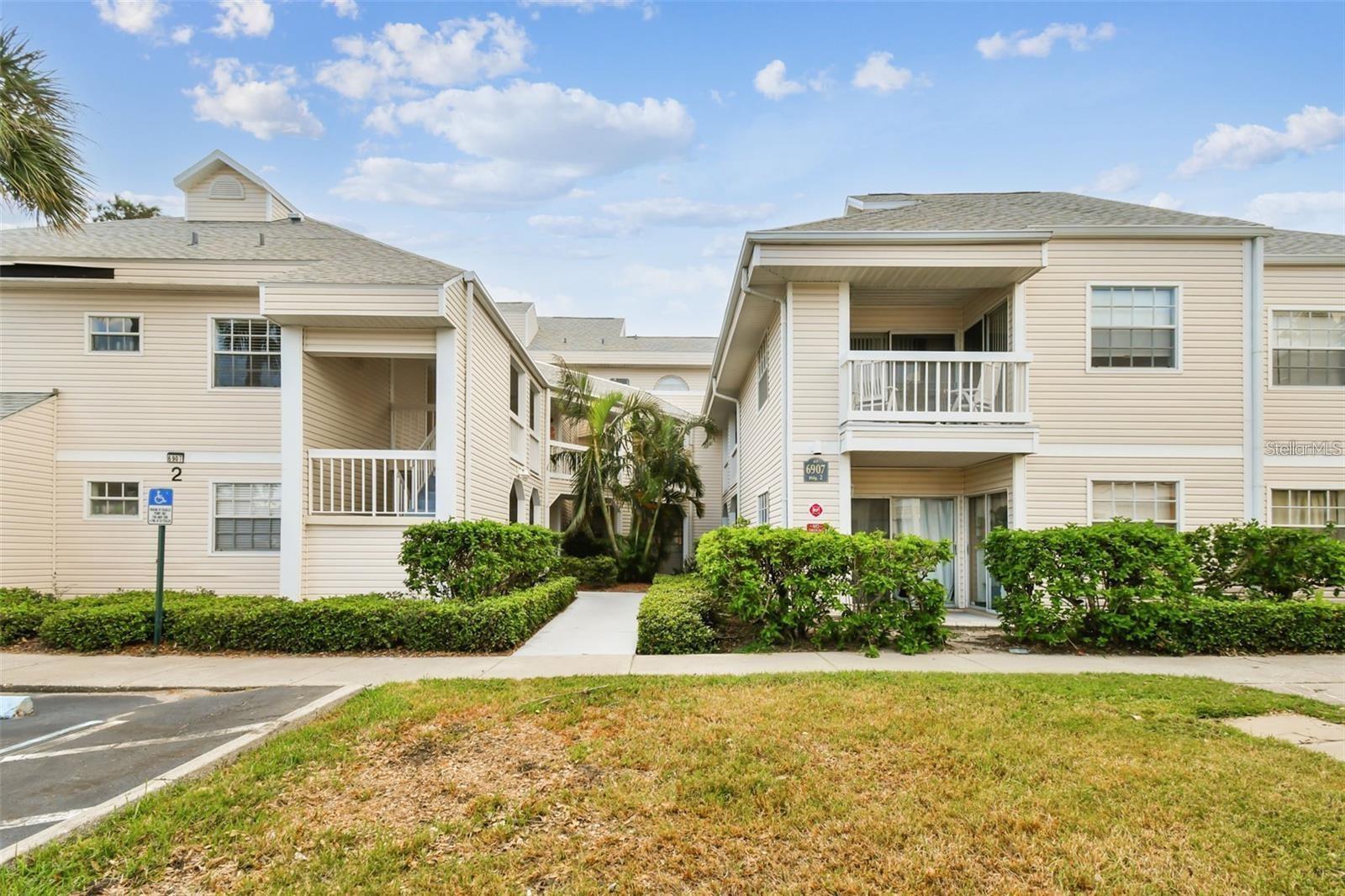6907 STONES THROW CIR N #2203, St Petersburg FL 33710