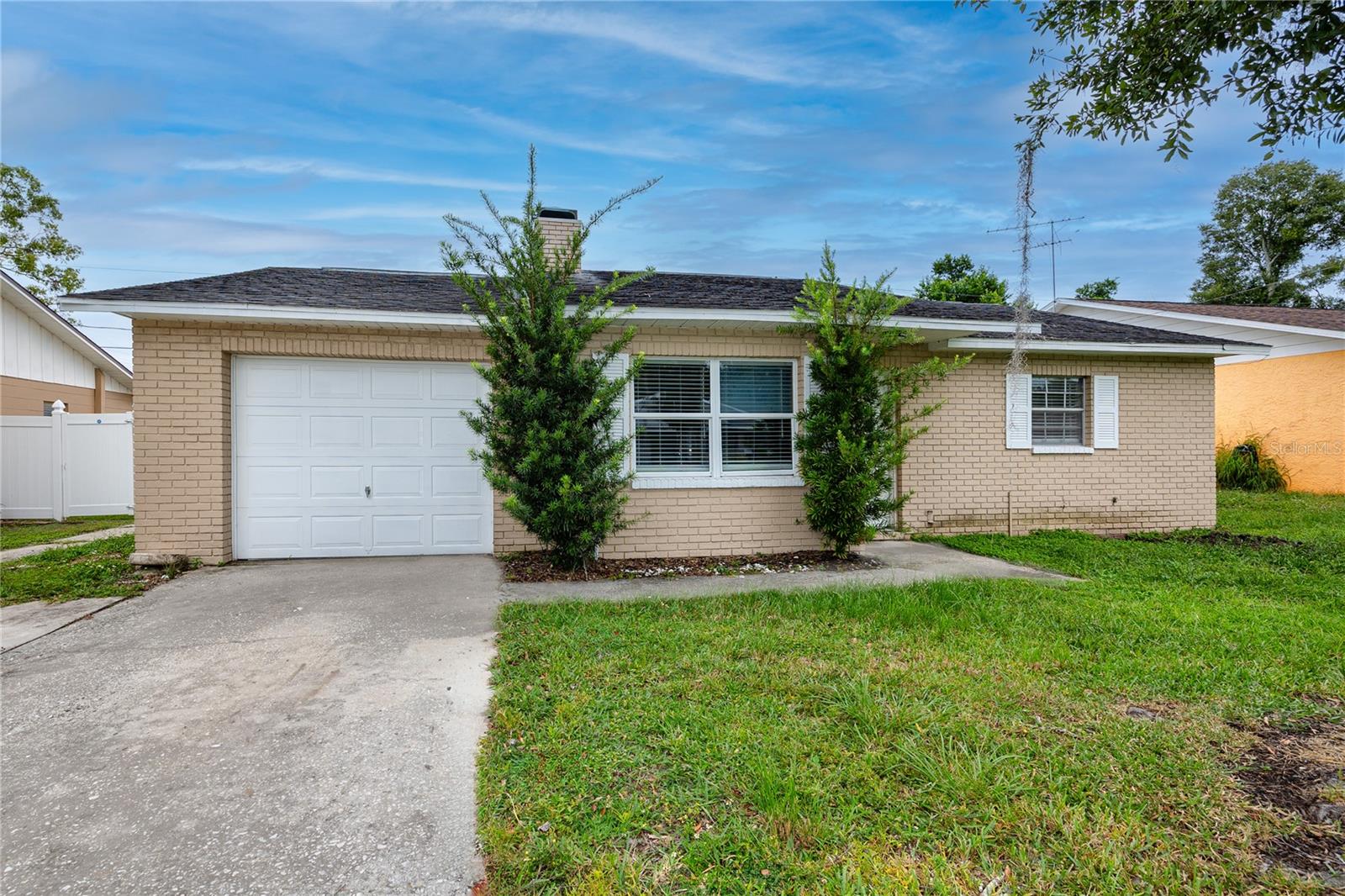 4624 WISTERIA DR, Zephyrhills FL 33542
