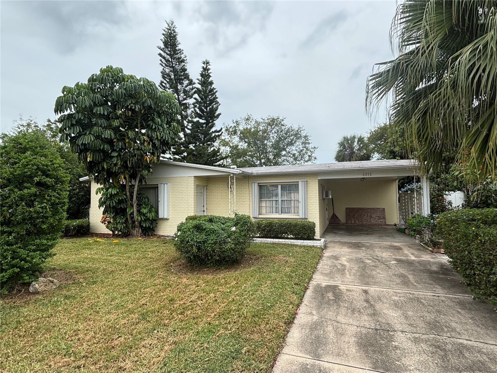 6016 ELDORADO DR, Tampa FL 33615