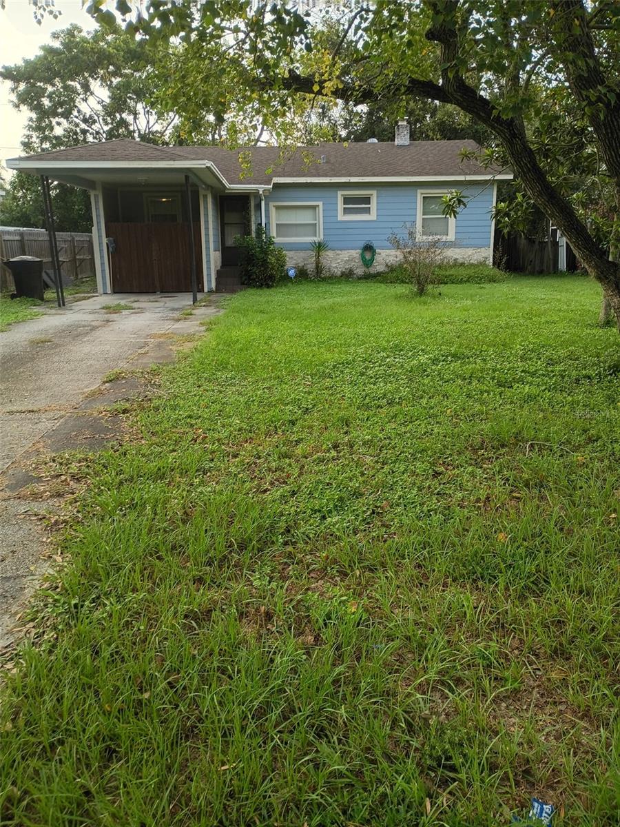 3215 32ND AVE N, St Petersburg FL 33713