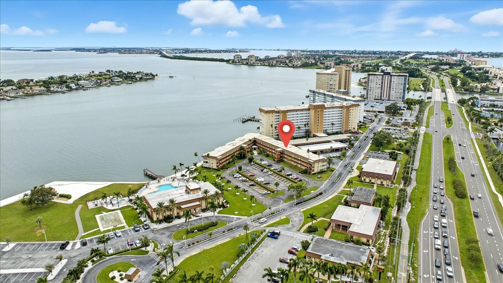 5020 BRITTANY DR S #322, St Petersburg FL 33715