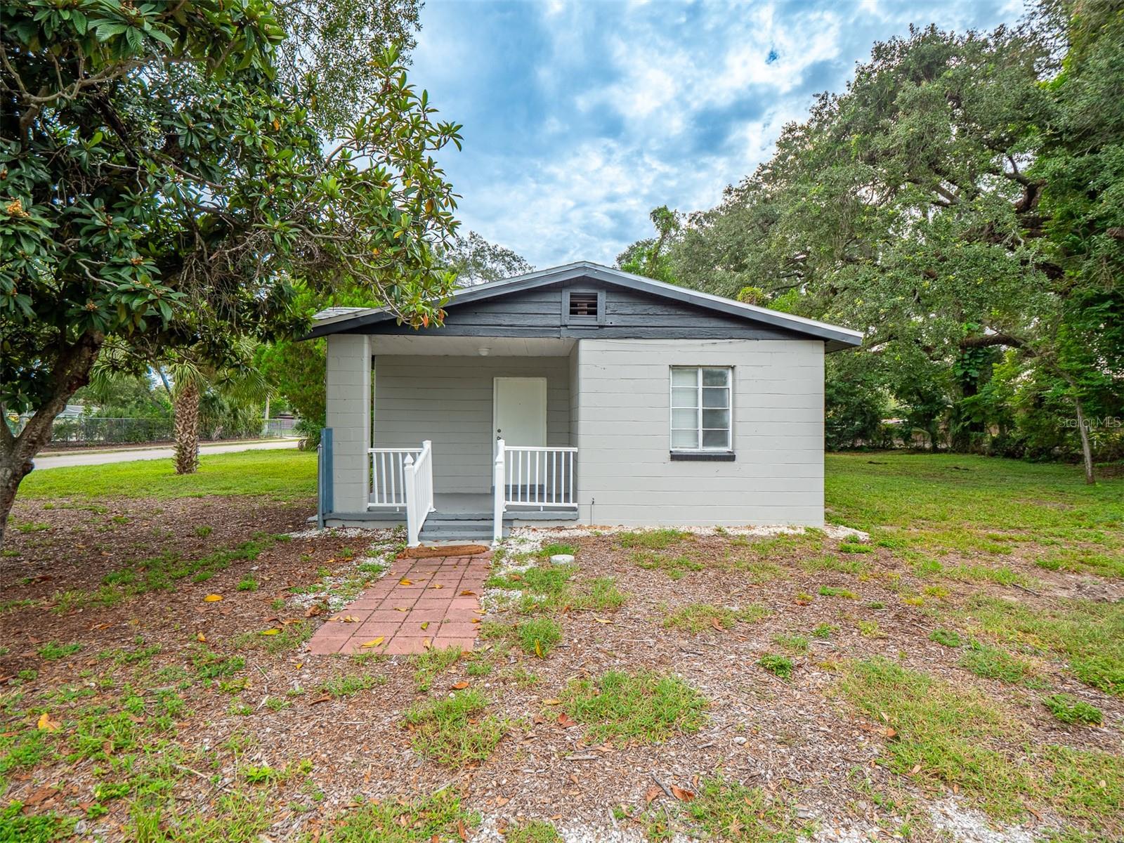 4009 N 27TH ST, Tampa FL 33610