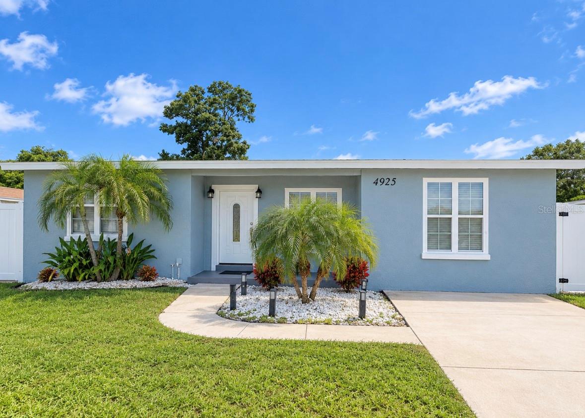 4925 ELDORADO DR, Tampa FL 33615