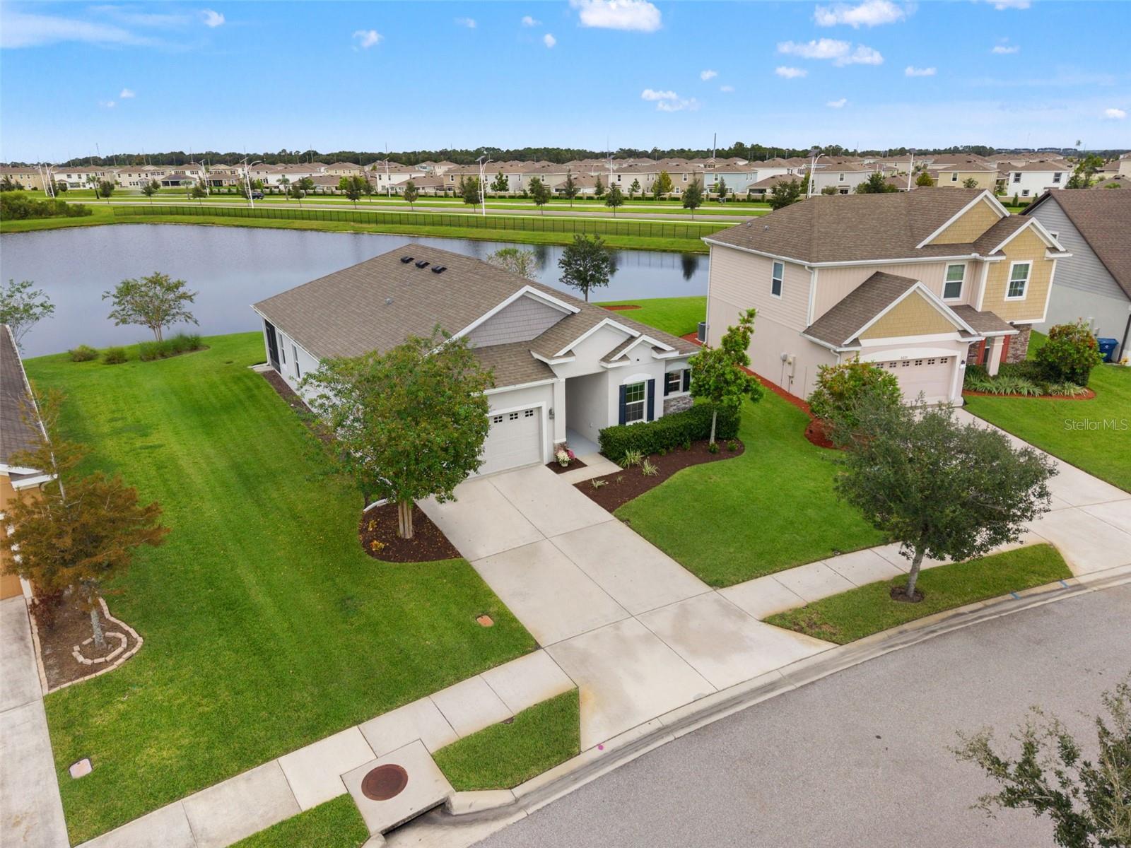 8232 OLIVE BROOK DR, Wesley Chapel FL 33545