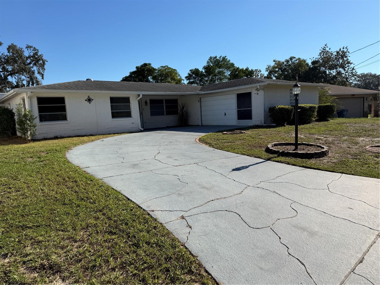 7400 HIAWATHA PKWY, Spring Hill FL 34606