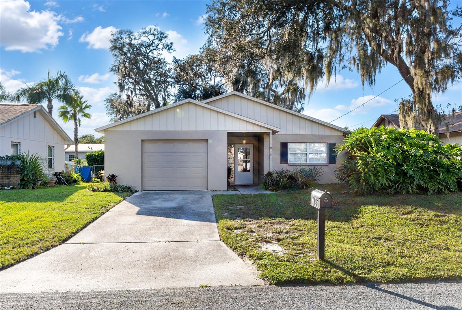 , New Port Richey FL 34653
