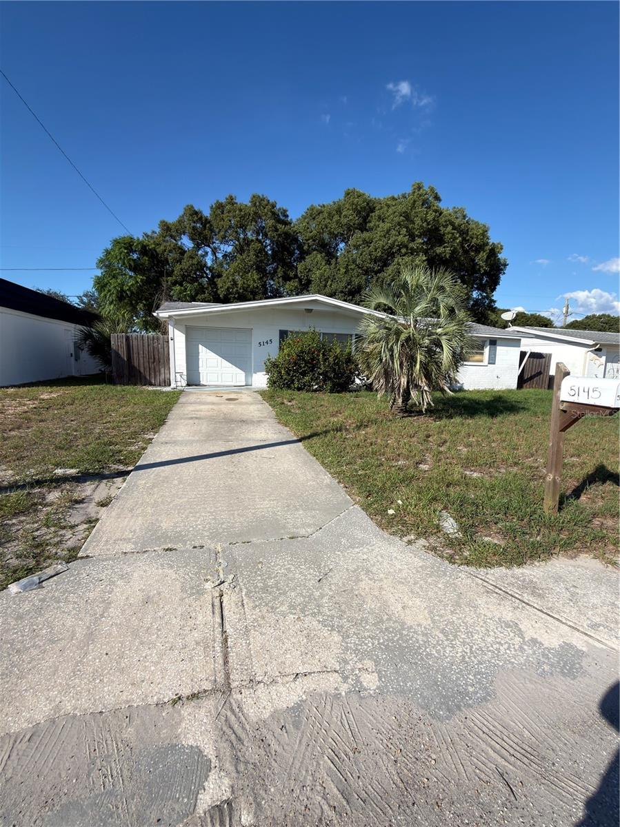 5145 MANOR DR, New Port Richey FL 34652