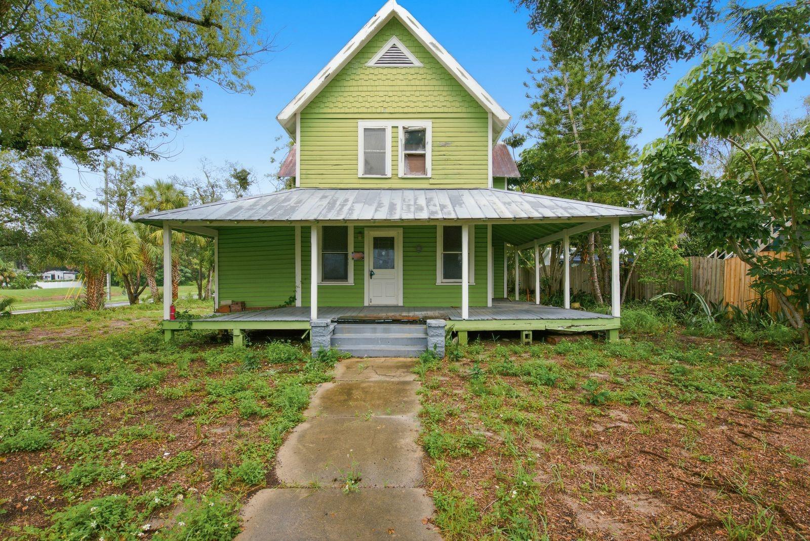 226 N GROSSE AVE, Tarpon Springs FL 34689