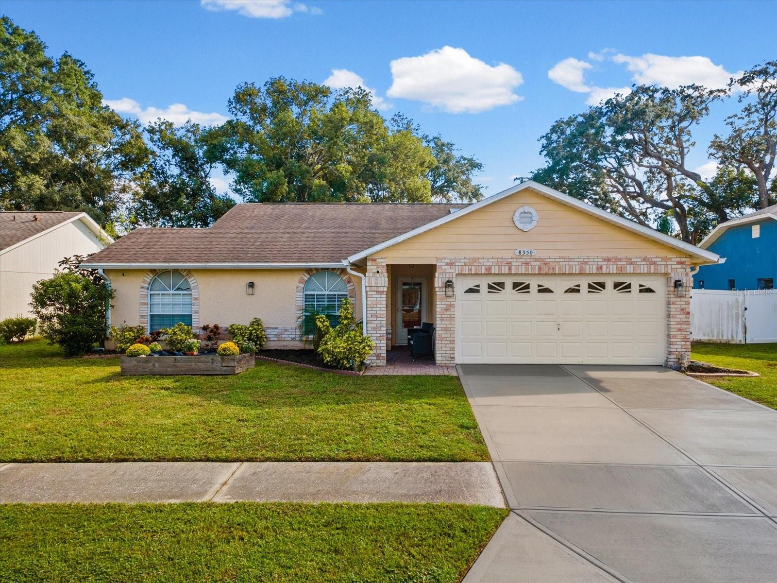 8350 ROYAL HART DR, New Port Richey FL 34653