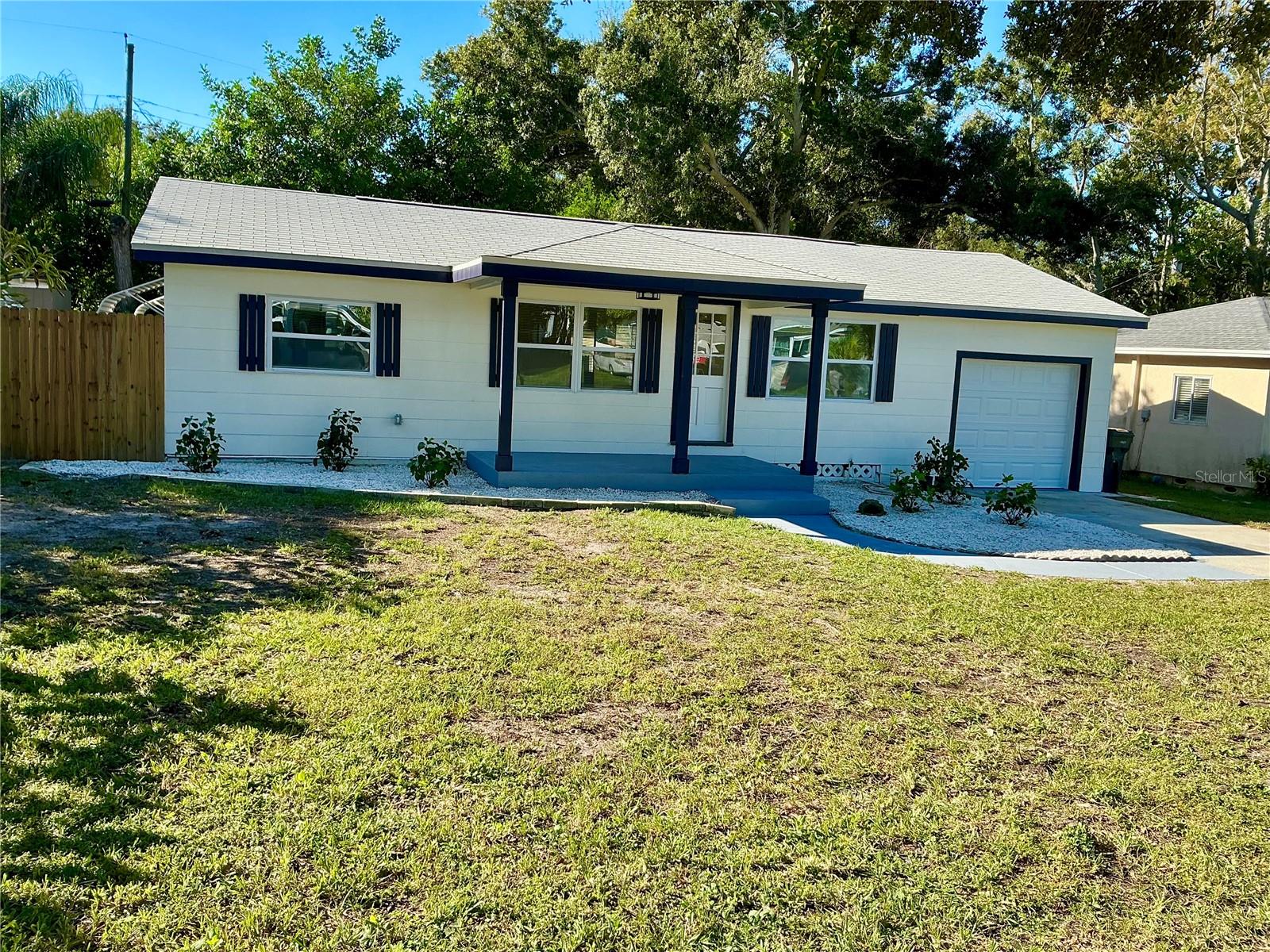5320 43RD TER N, St Petersburg FL 33709