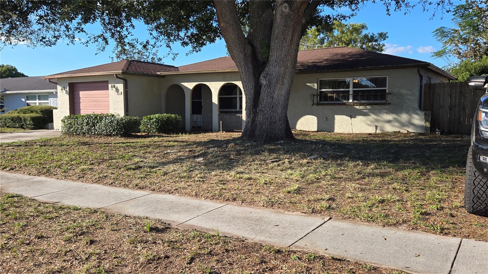 6123 MOOG RD, New Port Richey FL 34652