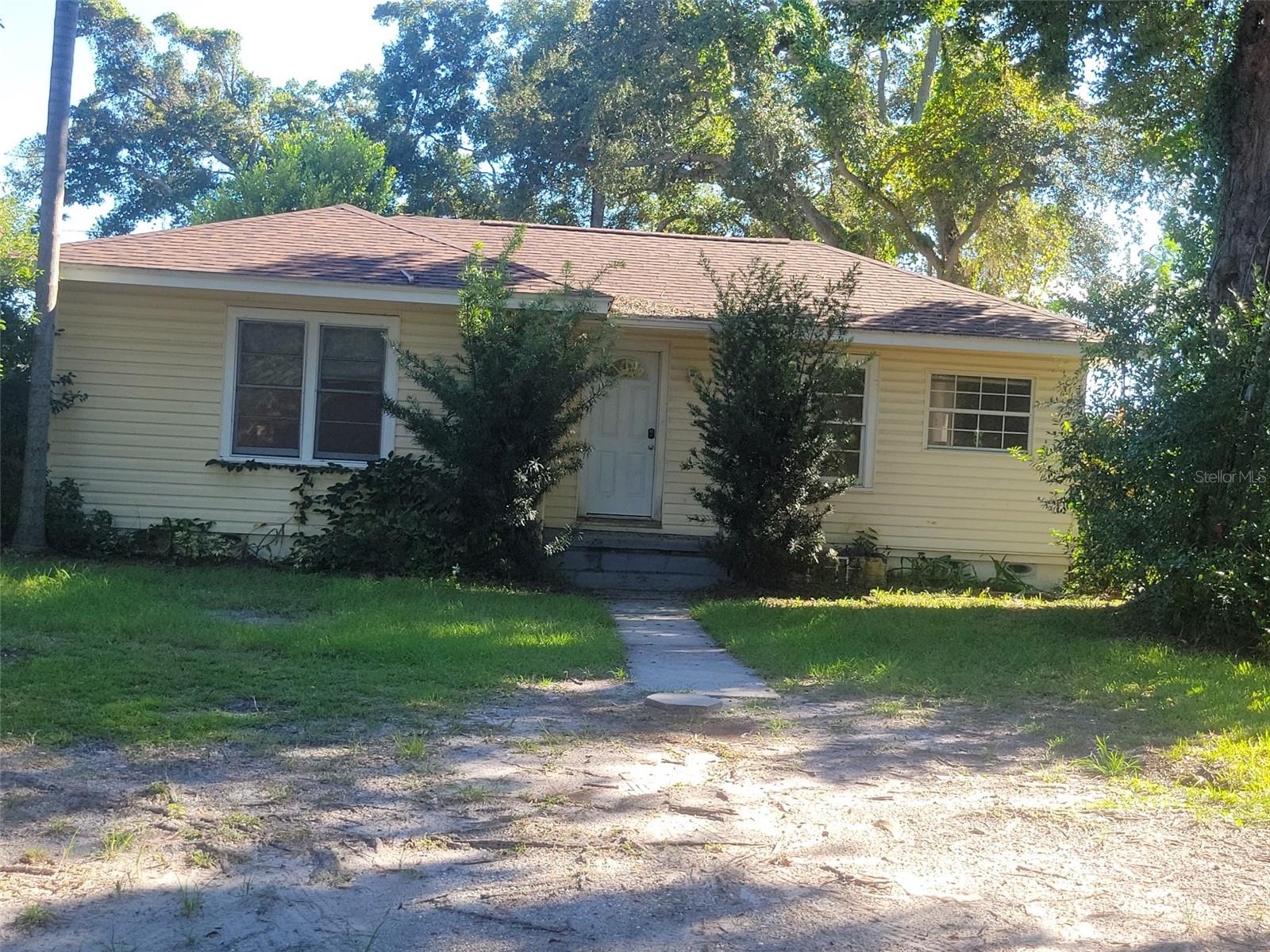 1910 23RD AVE N, St Petersburg FL 33713