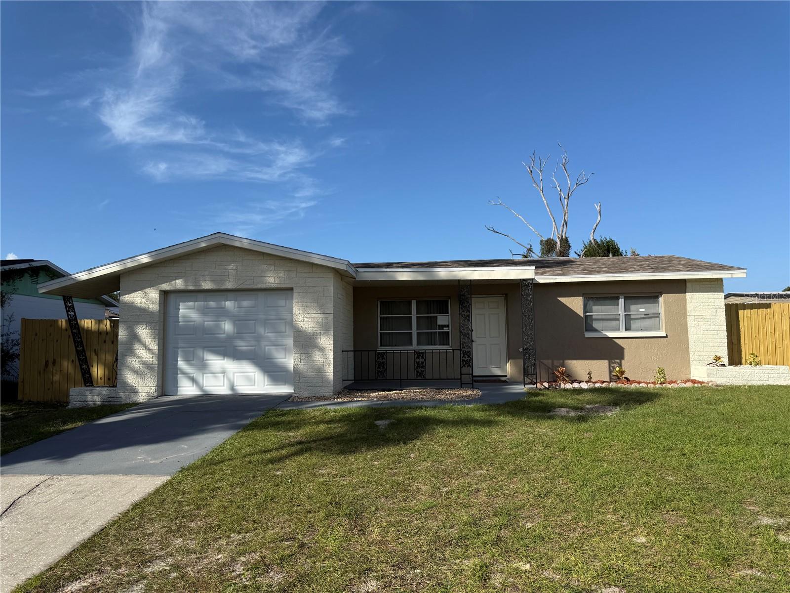 8019 COLTON DR, Port Richey FL 34668