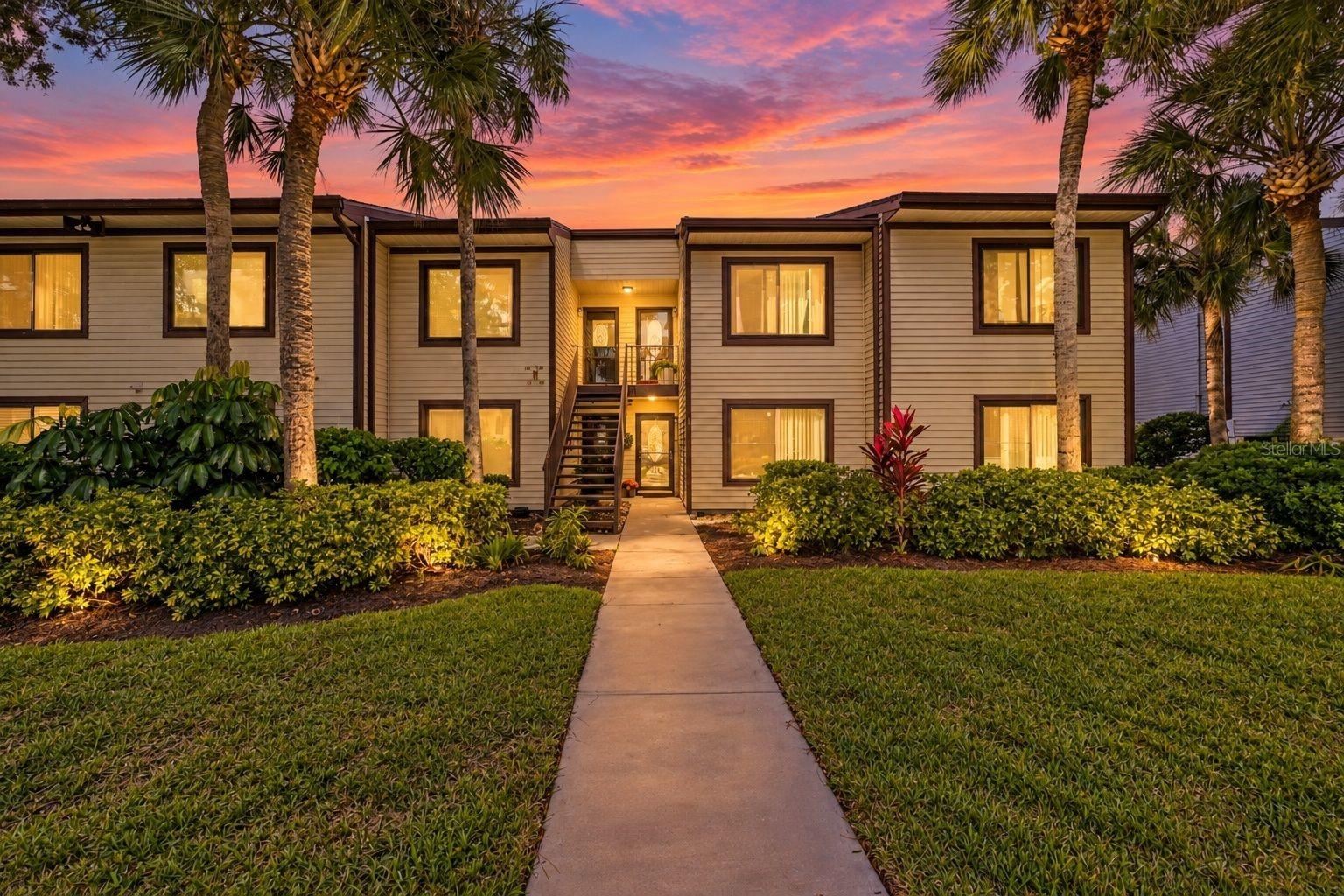 349 MOORINGS COVE DR #1, Tarpon Springs FL 34689