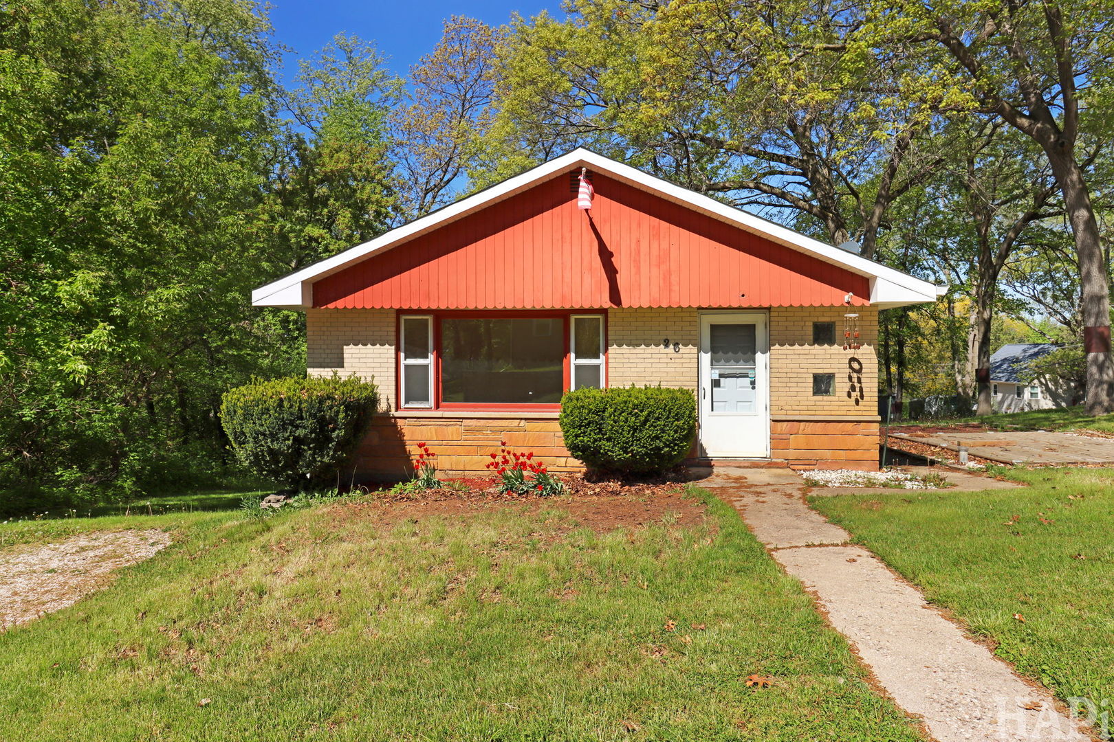 26 Woodland Avenue, Fox Lake IL 60020