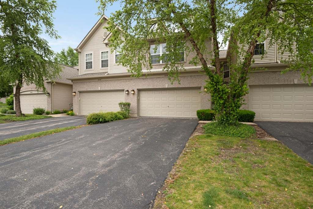 2642 Granite Court Unit 2642, Crystal Lake IL 60012