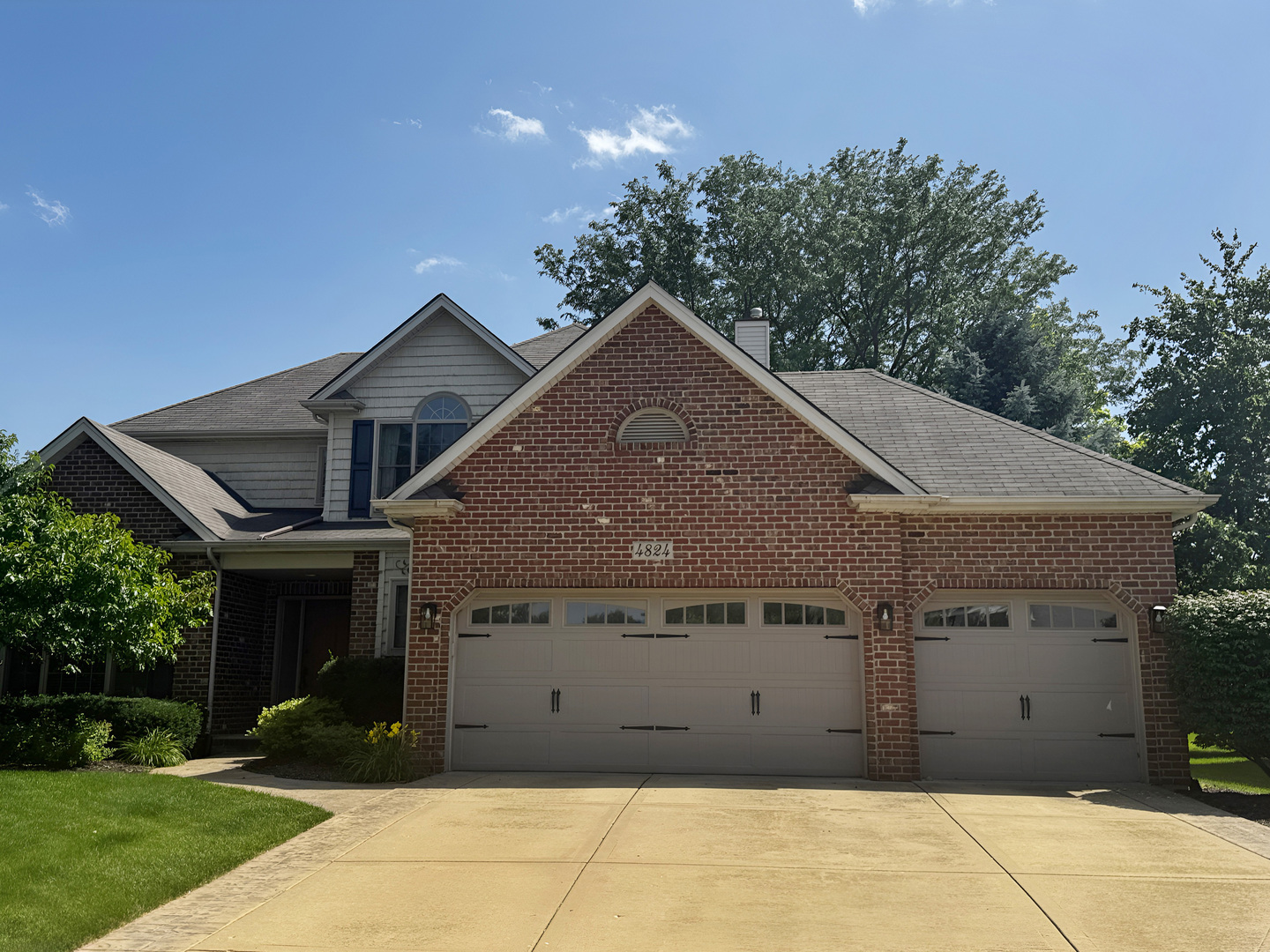 4824 Clearwater Lane, Naperville IL 60564